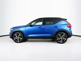 Used 2021 Volvo XC40 T5 R-Design image 4