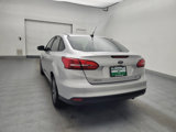 Used 2018 Ford Focus SE w/ SE Appearance Package image 6
