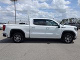 Used 2024 GMC Sierra 1500 SLT image 3