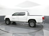 Used 2016 Toyota Tacoma SR5 image 5