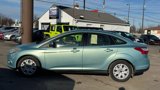 Used 2012 Ford Focus SE image 2
