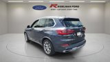 Used 2019 BMW X5 xDrive40i w/ Premium Package 2 image 3