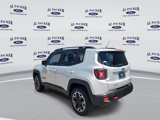 Used 2016 Jeep Renegade Trailhawk image 3
