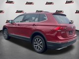 Used 2020 Volkswagen Tiguan SE w/ Panoramic Sunroof Package image 4