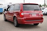 Used 2015 Chrysler Town & Country S image 5