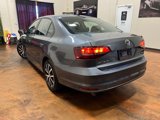 Used 2016 Volkswagen Jetta SE image 2