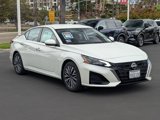 Used 2023 Nissan Altima 2.5 SV image 3