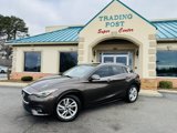 Used 2017 INFINITI QX30 Premium image 3