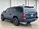 Used 2007 Chevrolet Suburban LT w/ LT Preferred Equipment Group image 3