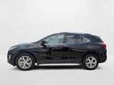Used 2019 Chevrolet Equinox LT image 2