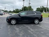 Used 2023 Chevrolet Equinox LT image 2