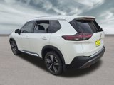 Used 2023 Nissan Rogue SL w/ SL Premium Package image 3