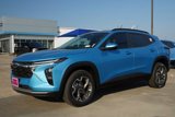 Used 2025 Chevrolet Trax LT w/ Driver Confidence Package image 3