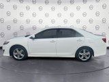 Used 2014 Toyota Camry SE w/ Moonroof Package image 2