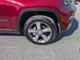 Used 2022 Jeep Grand Cherokee Limited w/ Luxury Tech Group II image 4