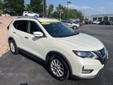 Used 2018 Nissan Rogue SV w/ Premium Package image 3