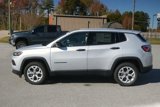 New 2025 Jeep Compass Sport image 4