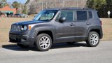 Used 2018 Jeep Renegade Latitude image 3