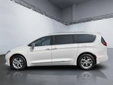 Used 2020 Chrysler Pacifica Limited w/ Advanced Safetytec Group image 2
