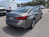 Used 2023 Nissan Altima 2.5 SL image 3