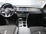 Used 2019 Kia Optima S image 2