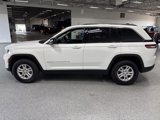 Used 2023 Jeep Grand Cherokee Laredo w/ Luxury Tech Group I image 4
