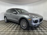Used 2017 Porsche Cayenne S image 3
