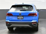Used 2022 Volkswagen Taos SE image 6