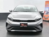 Used 2023 Kia Forte LXS image 3