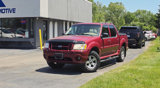 Used 2005 Ford Explorer Sport Trac 4x4 image 2