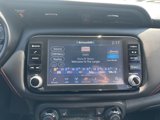 Used 2022 Nissan Kicks SR image 3