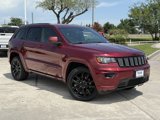 Used 2020 Jeep Grand Cherokee Altitude image 2
