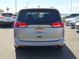 Used 2018 Chrysler Pacifica Touring-L Plus image 5
