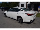 Used 2022 Nissan Altima 2.5 SV image 3