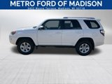 Used 2015 Toyota 4Runner SR5 image 5