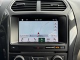 Used 2018 Ford Explorer XLT w/ Equipment Group 202A image 5