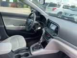 Used 2017 Hyundai Elantra SE image 2
