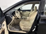 Used 2015 Nissan Rogue S image 4