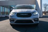 Used 2021 Chrysler Pacifica Touring-L image 3