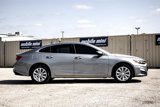Used 2025 Chevrolet Malibu LT image 4