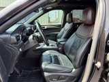 Used 2020 Ford Explorer Platinum image 2