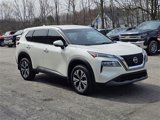 Used 2021 Nissan Rogue SV image 3