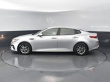 Used 2019 Kia Optima LX image 3