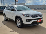 Used 2022 Jeep Compass Latitude image 4