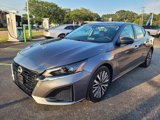 Used 2024 Nissan Altima 2.5 SV image 1
