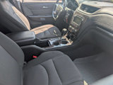 Used 2015 Chevrolet Traverse LT w/ Style and Technology Package image 3