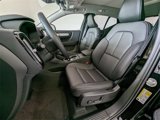 New 2025 Volvo XC40 B5 Core image 5