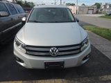 Used 2013 Volkswagen Tiguan SE image 2