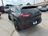 Used 2016 Jeep Cherokee Trailhawk w/ Comfort/Convenience Group image 5
