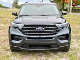 Used 2022 Ford Explorer XLT image 2